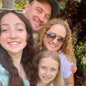 Meet your Posher, Tory